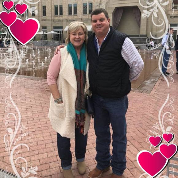 Meet your Posher, Stefani - Picture 1 of 1